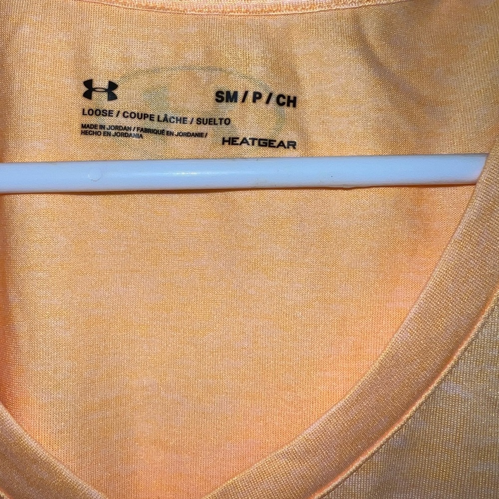 Under Armor regular T shirt! - Picture 2 of 2